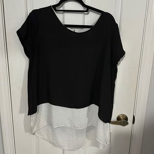A.N.A Black and White Top